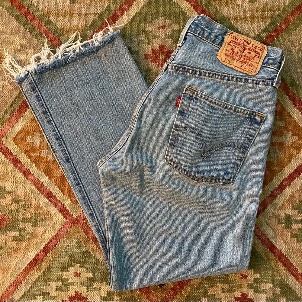 VINTAGE Levi’s 501 - Straight Leg - Raw Hem